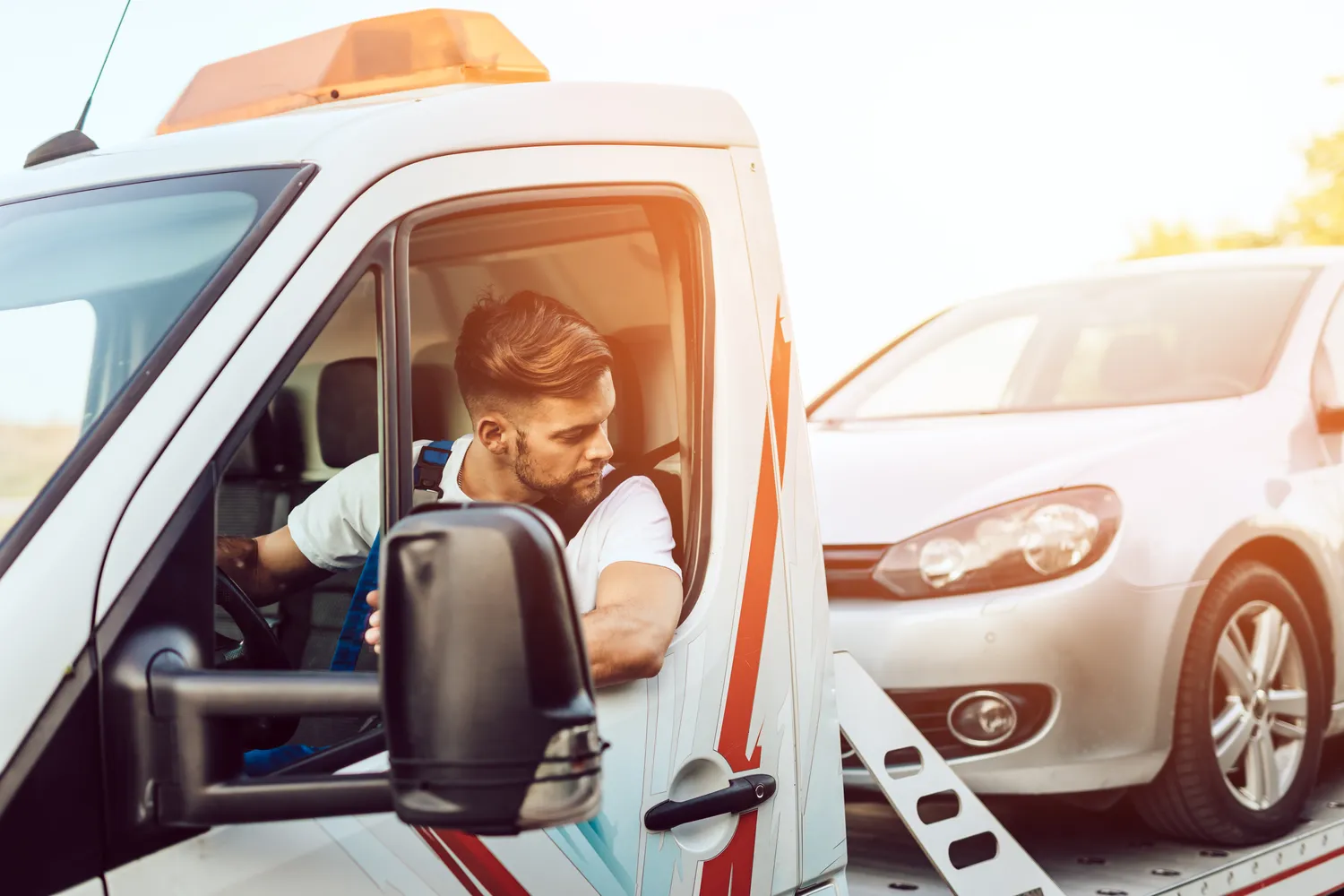 Co grozi za holowanie na autostradzie?